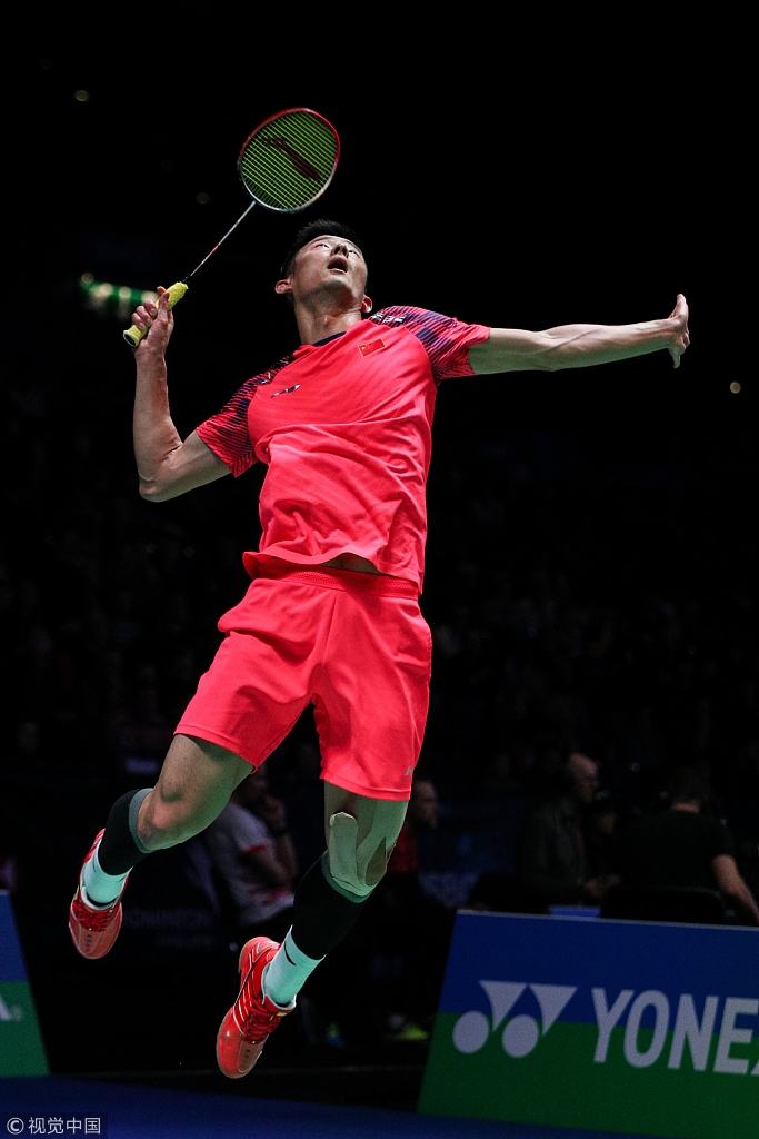 高高在上 高高在上